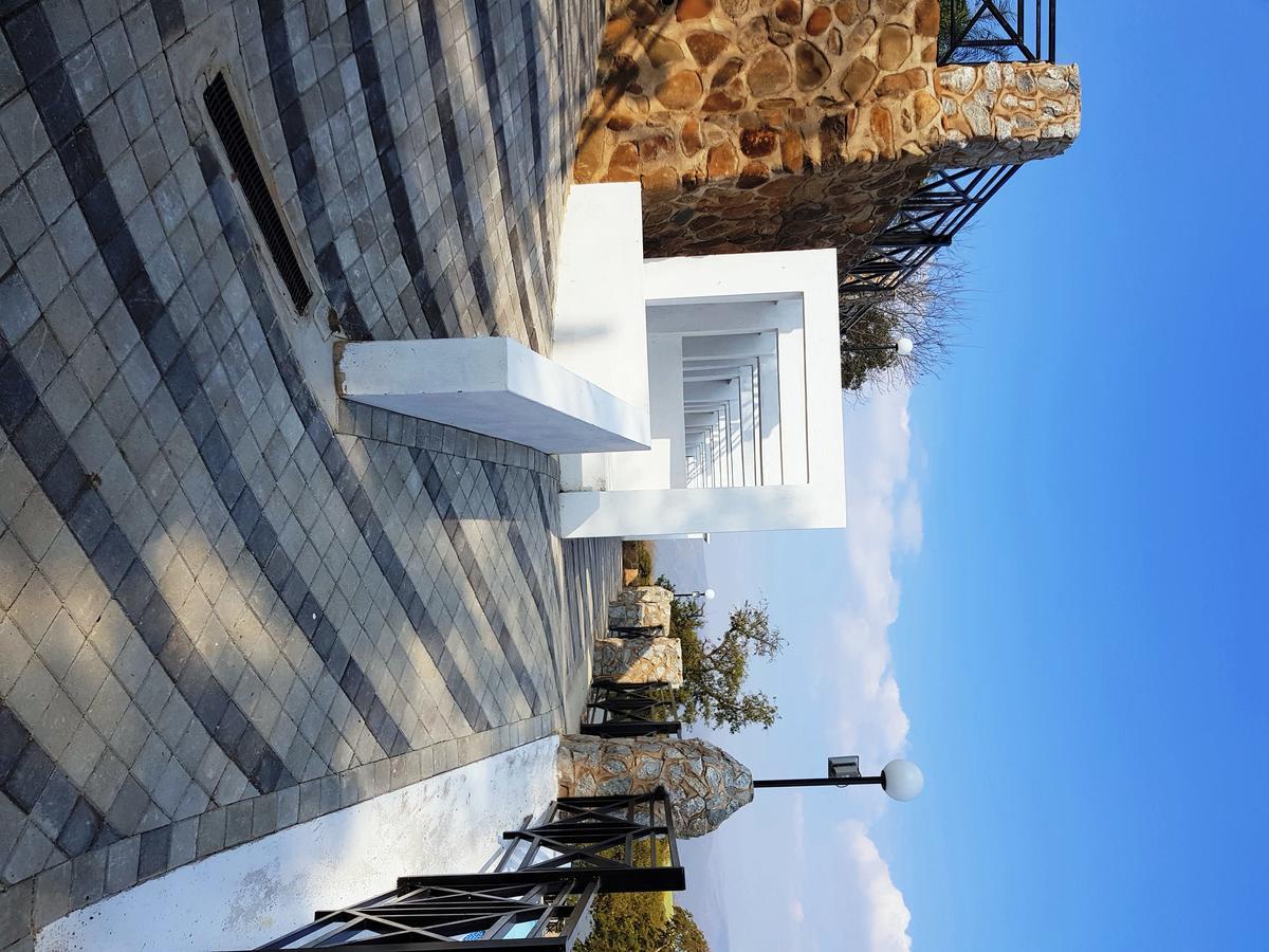 African Rest Lodge Barberton Exterior photo